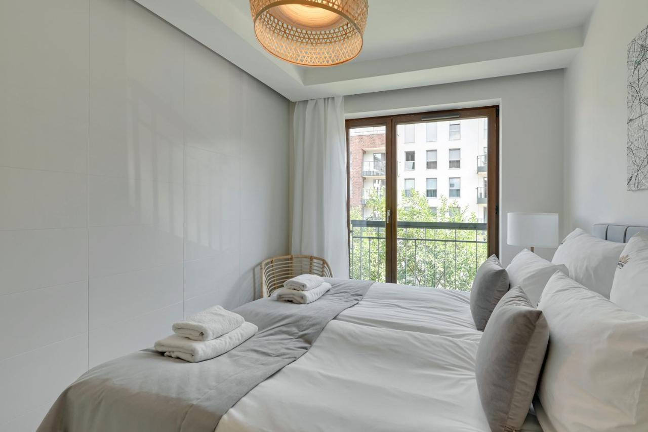 Szafarnia Marina, City Center & Free Parking By Downtown Apartments Γκντανσκ Εξωτερικό φωτογραφία