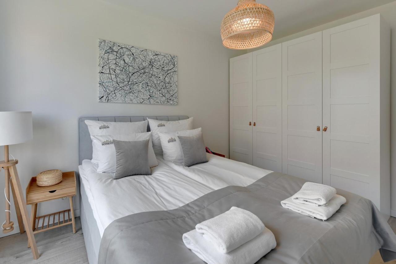 Szafarnia Marina, City Center & Free Parking By Downtown Apartments Γκντανσκ Εξωτερικό φωτογραφία